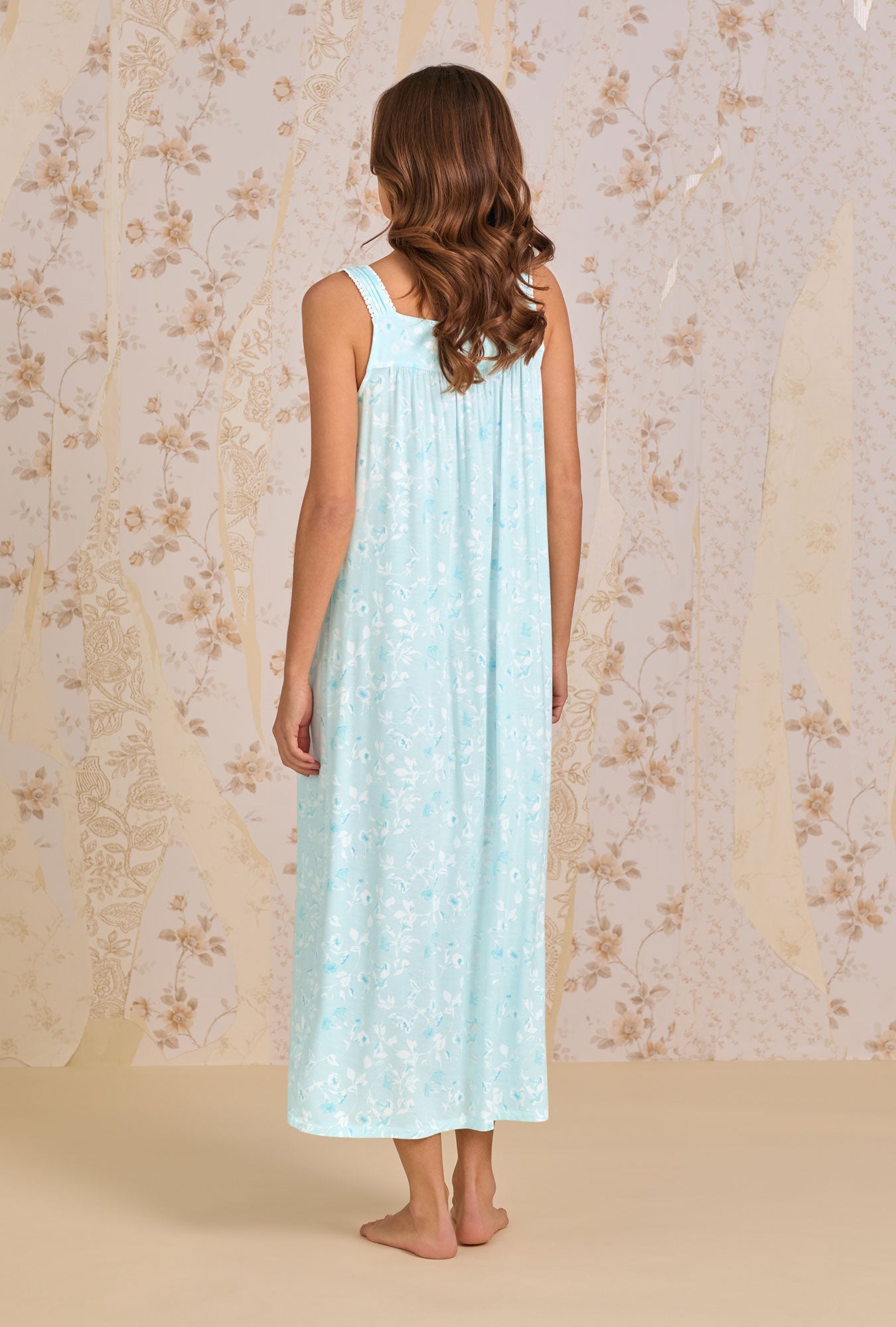 Eileen West Aquarelle Nightgown