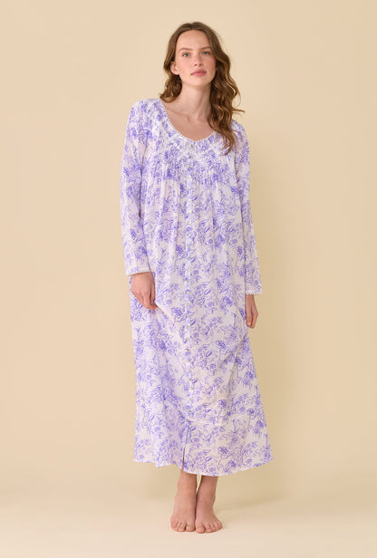 Eileen West Poetic Long Sleeve Robe