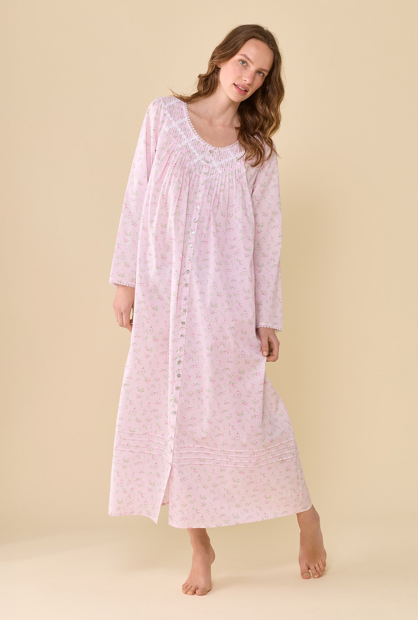 Eileen West Poetic Long Sleeve Robe