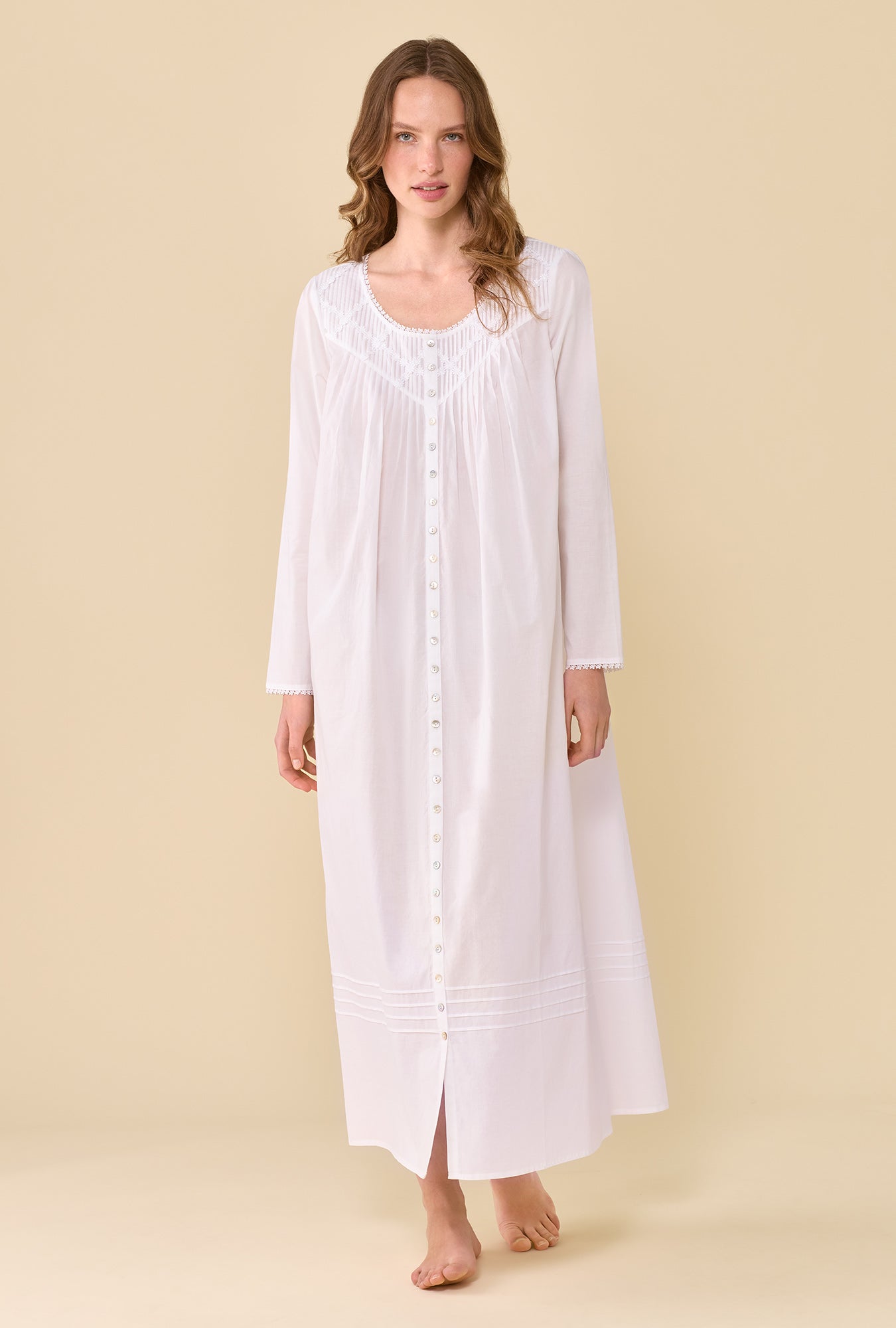 Eileen West Poetic Long Sleeve Robe