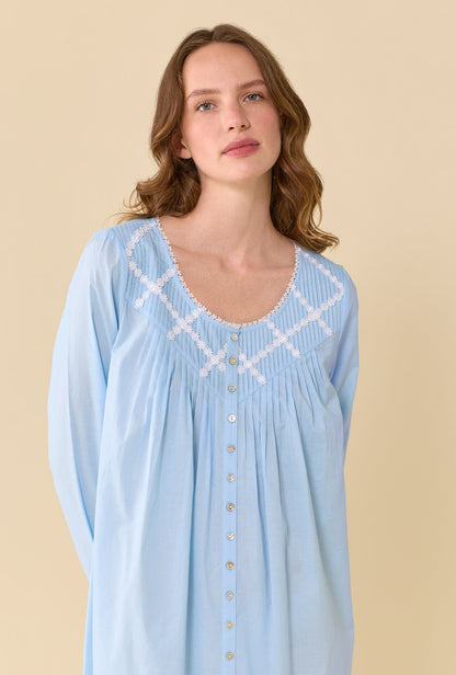 Eileen West Poetic Long Sleeve Robe