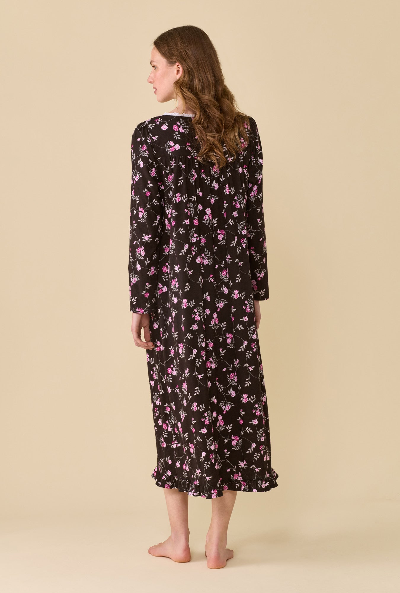 Eileen West Vintage Vine Long Sleeve Nightgown
