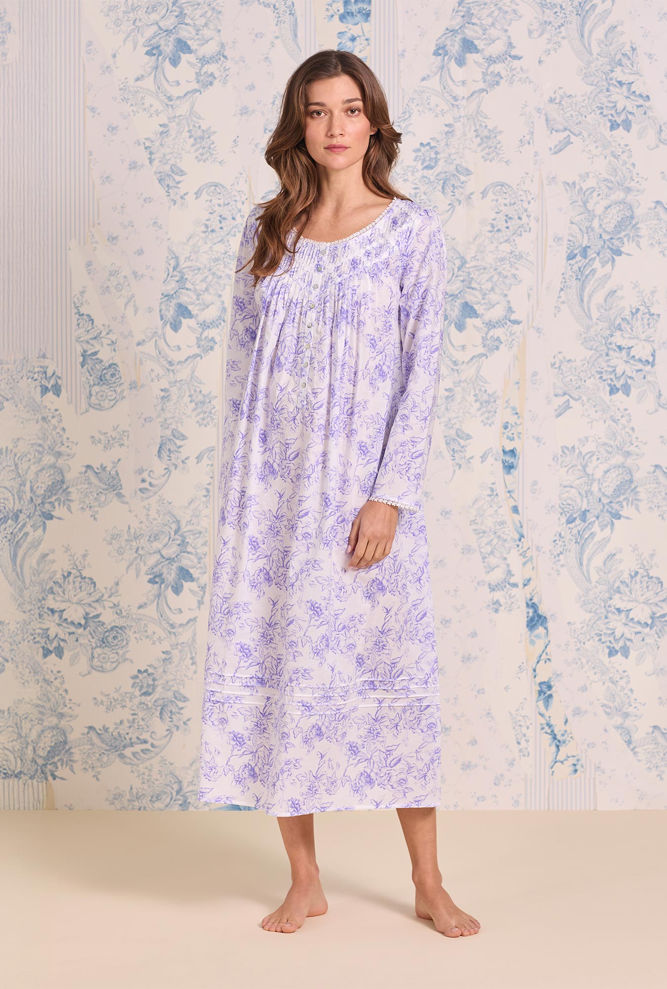 Eileen West Poetic Long Sleeve Ballet Nightgown