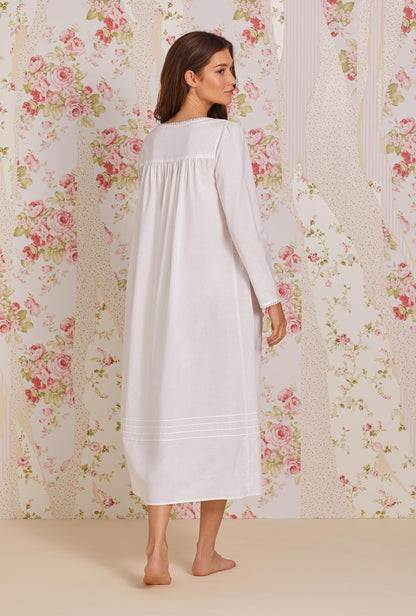 Eileen West Poetic Long Sleeve Ballet Nightgown