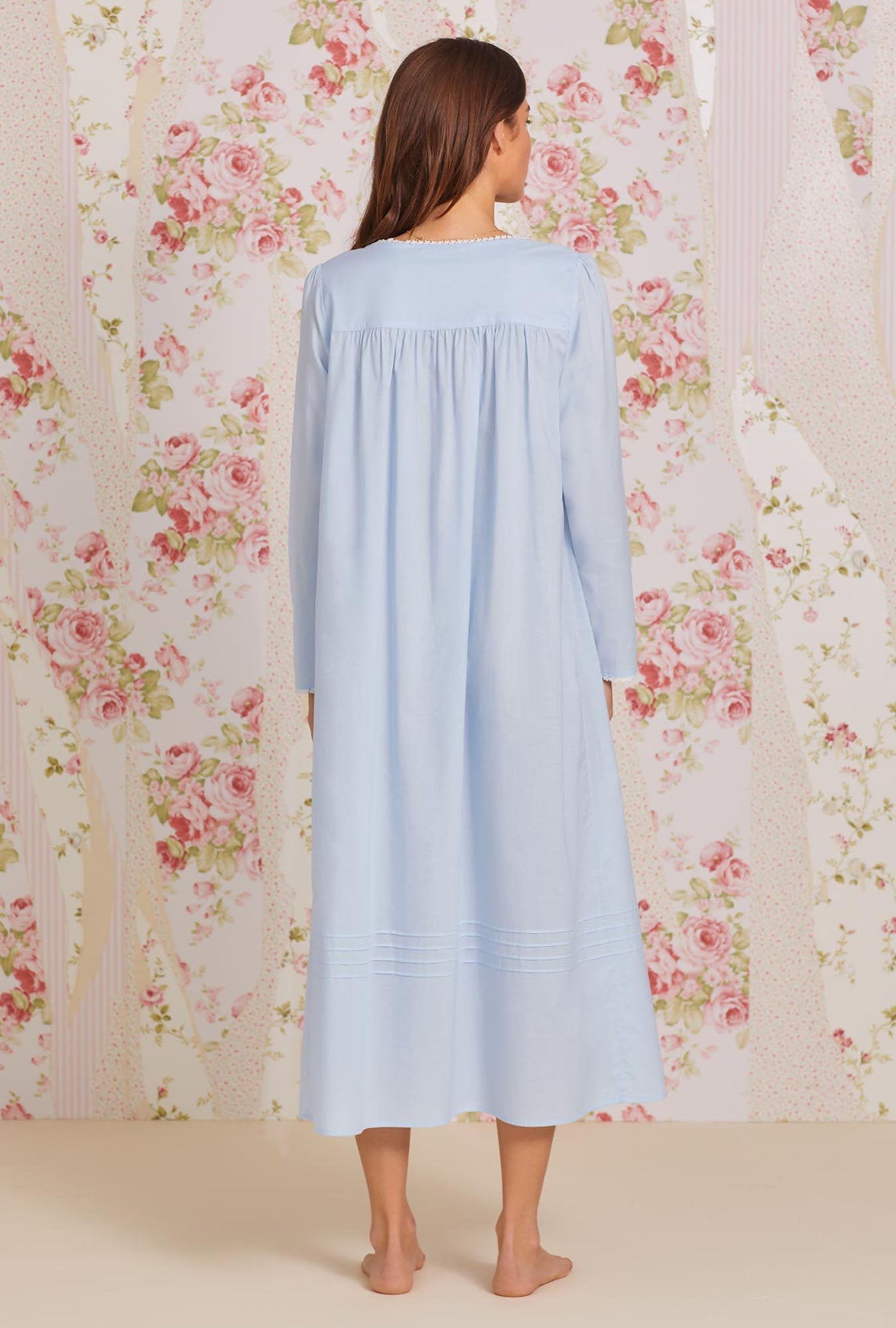 Eileen West Poetic Long Sleeve Ballet Nightgown