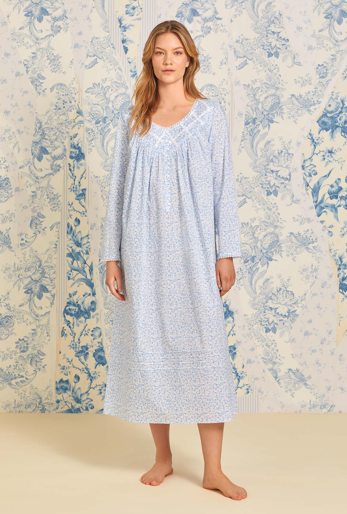 Eileen West Poetic Long Sleeve Ballet Nightgown