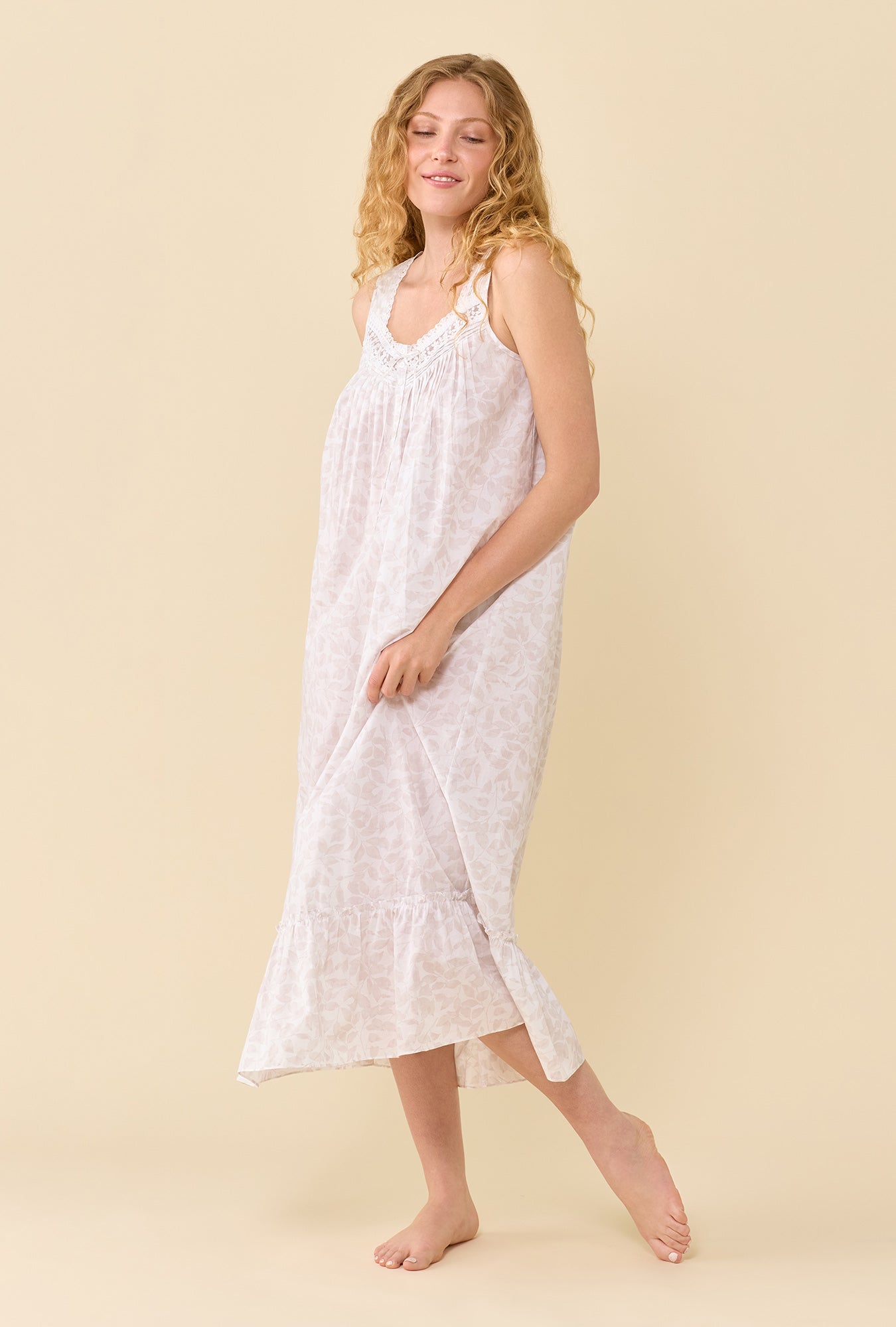Eileen West The Eileen Cottage Fern Nightgown