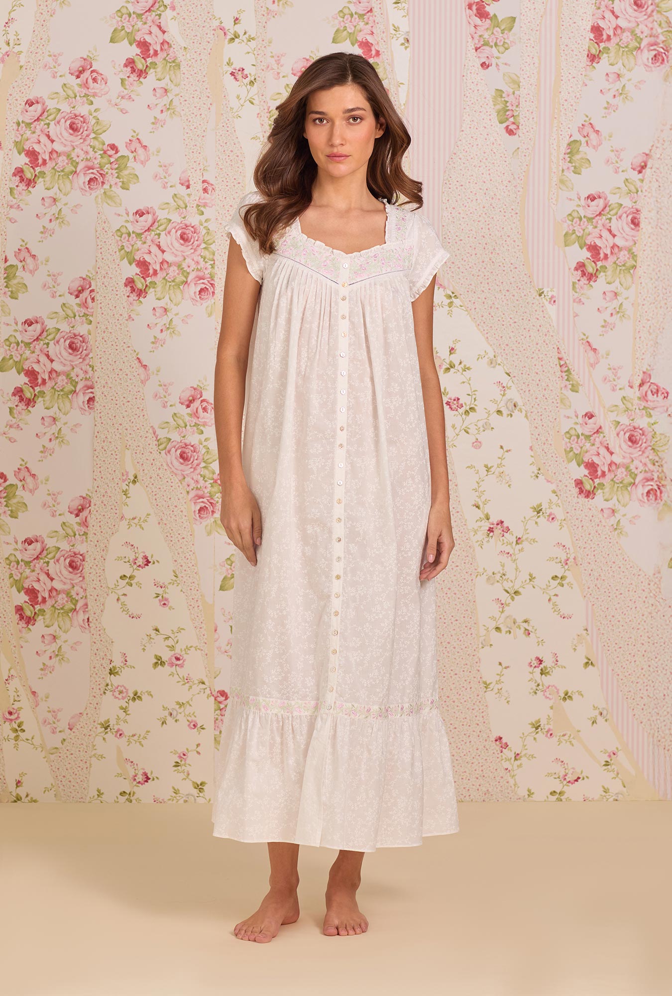 Eileen West Shadow Floral Cotton Lawn Button Front Robe