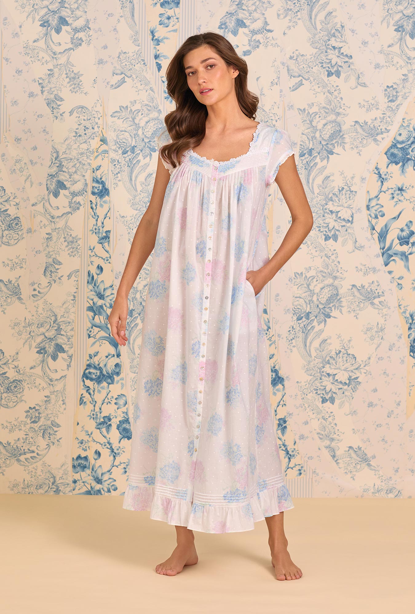 Eileen West Hydrangea Blossom Cotton Lawn Button Front Robe