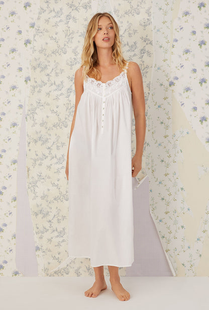 Eileen West Florentine Lace Ballet Gown