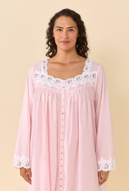 Eileen West Florentine Lace Ballet Robe