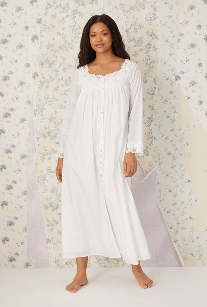 Eileen West Florentine Lace Ballet Robe