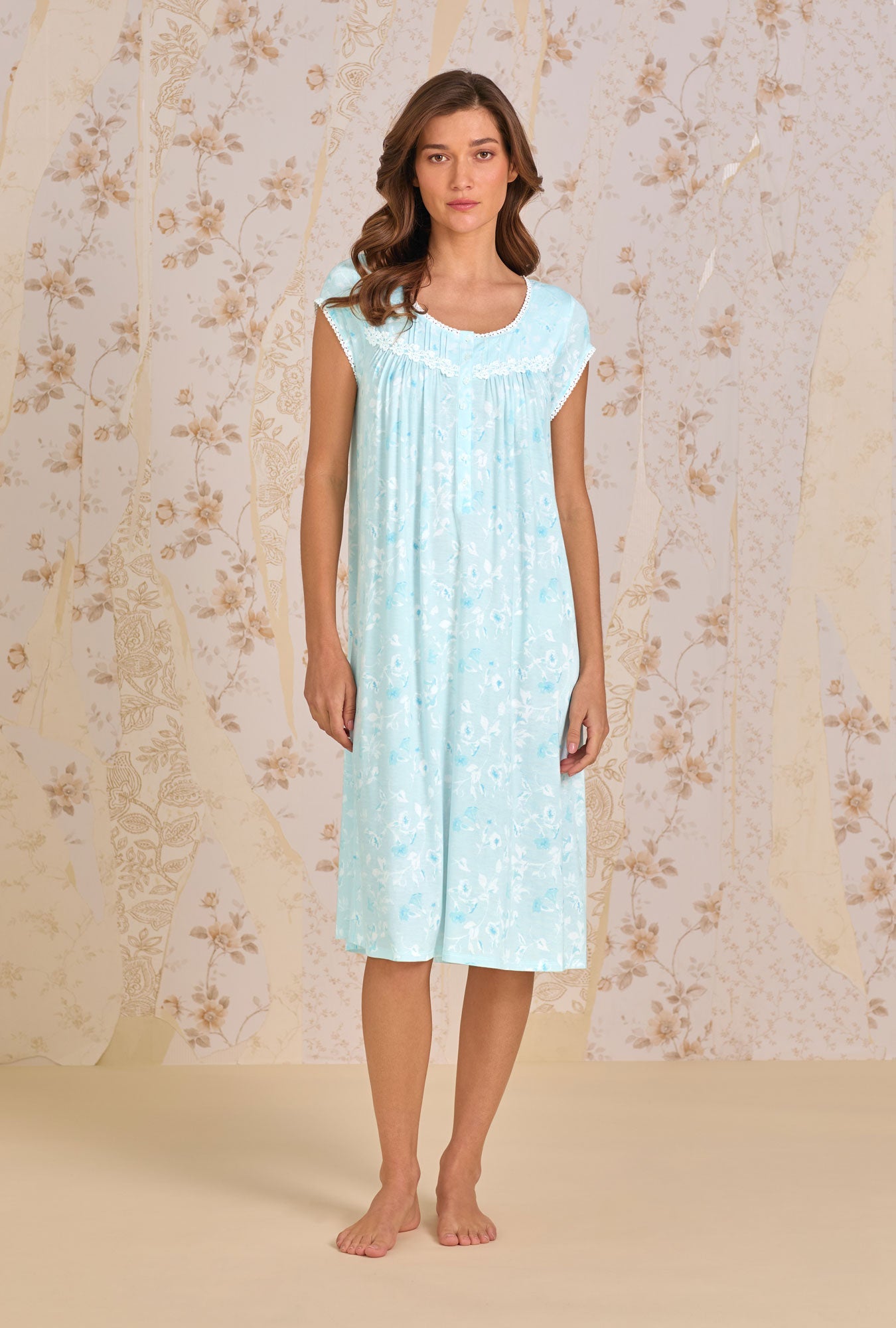 Eileen West Aquarelle Waltz Nightgown