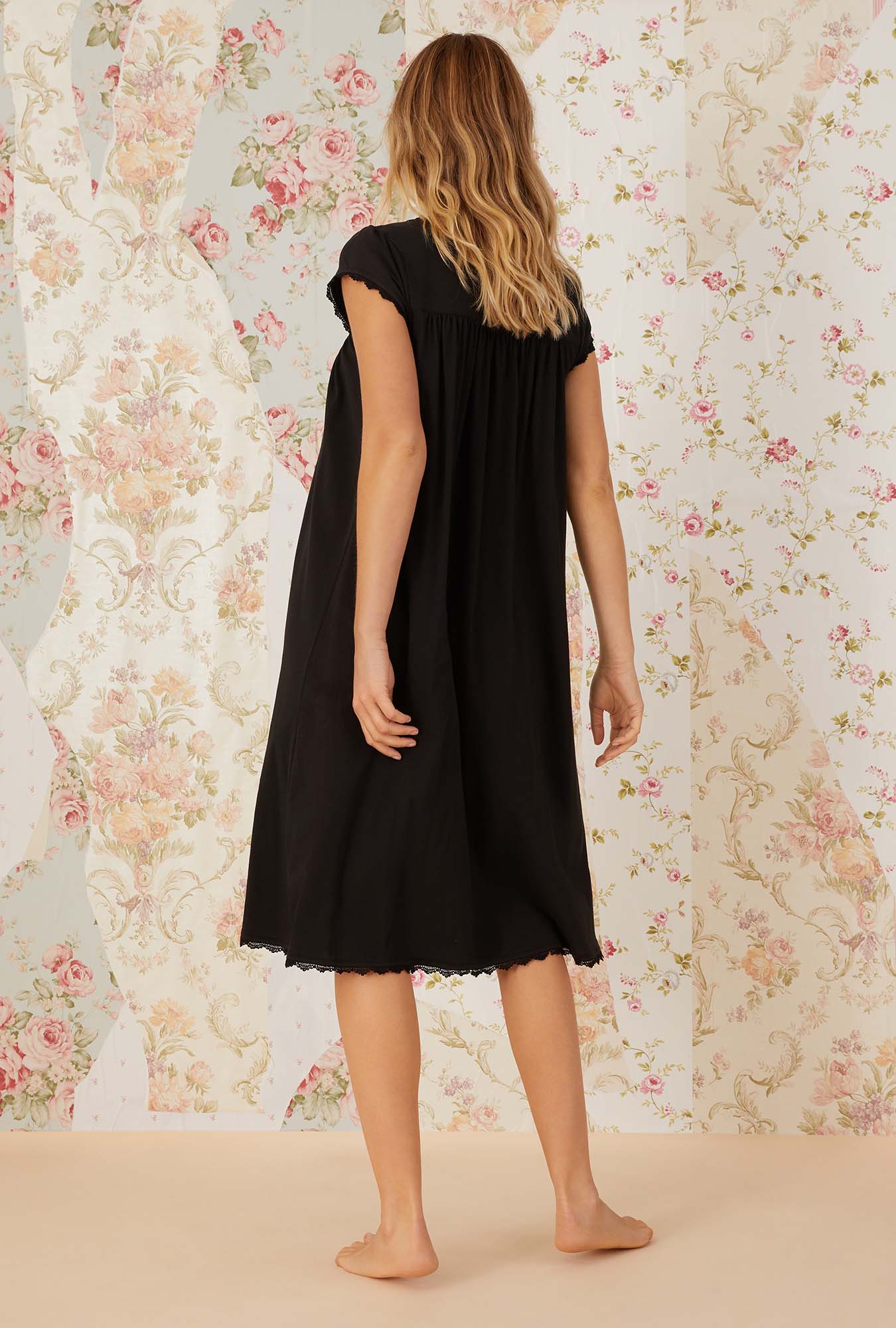 Eileen West Villa Blanca Waltz Knit Nightgown