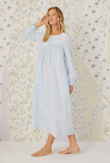 Eileen West Heirloom Dream Long Sleeve Gown