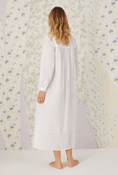 Eileen West Heirloom Dream Long Sleeve Gown