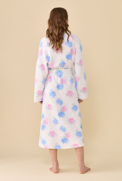 Eileen West Hydrangea Blossom Dream Diamond Quilt Wrap Robe