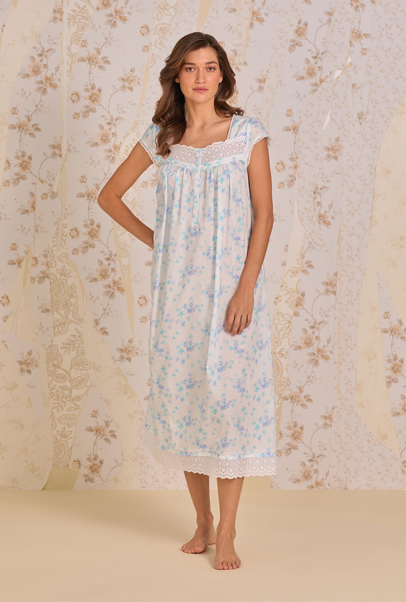 Eileen West Riviera Floral Nightgown