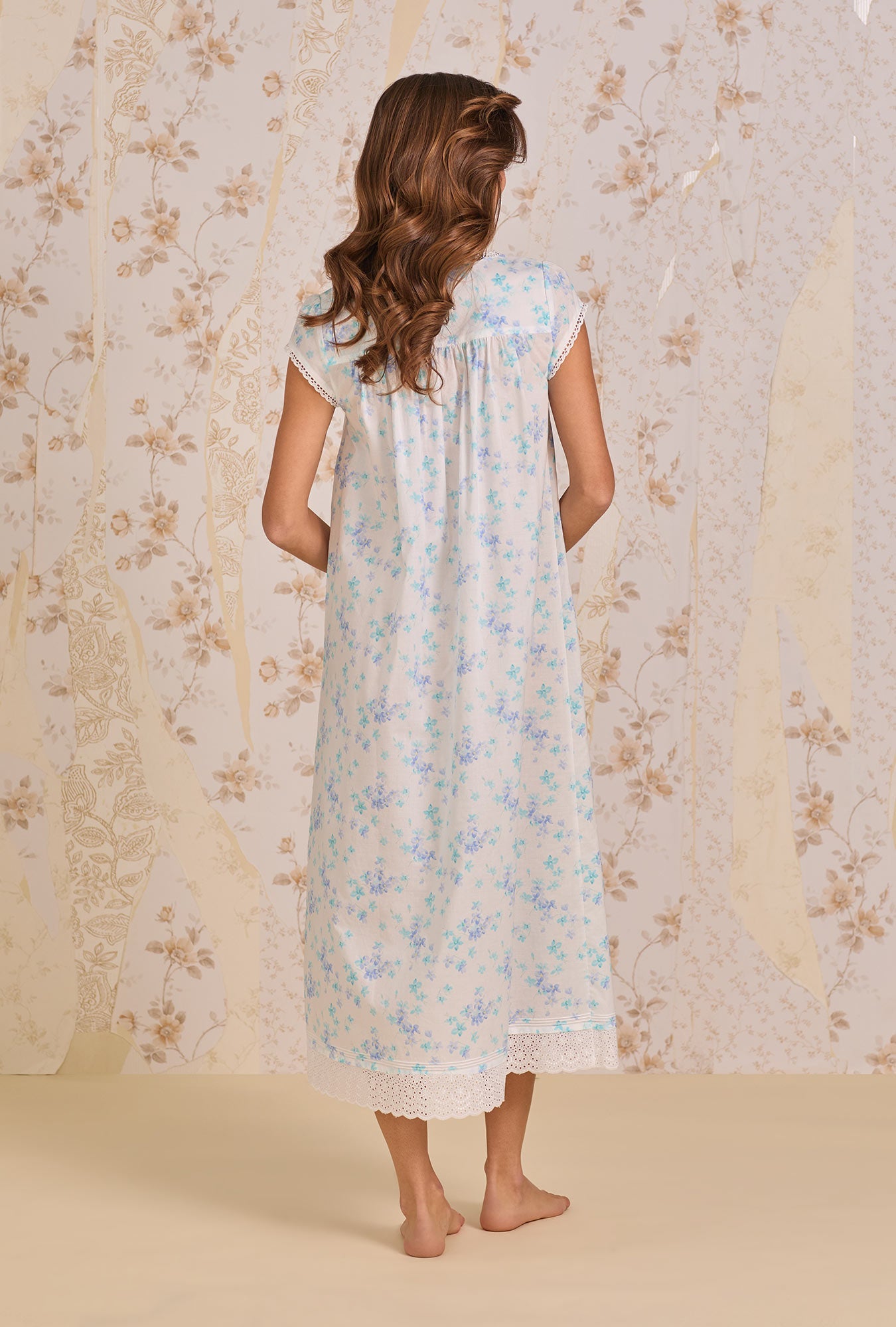 Eileen West Riviera Floral Nightgown