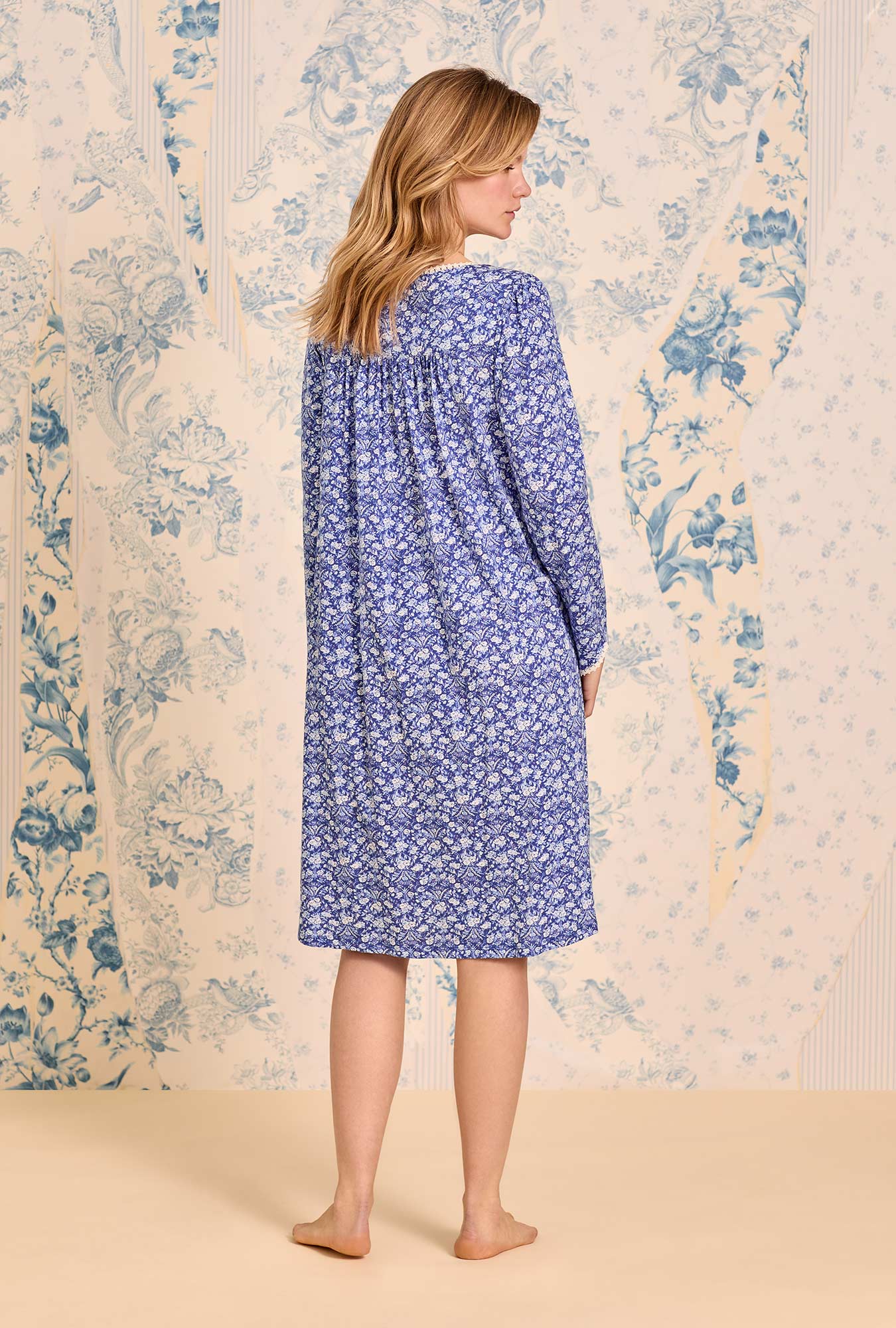 Eileen West Bluebriar Cotton Modal Long Sleeve Waltz Nightgown