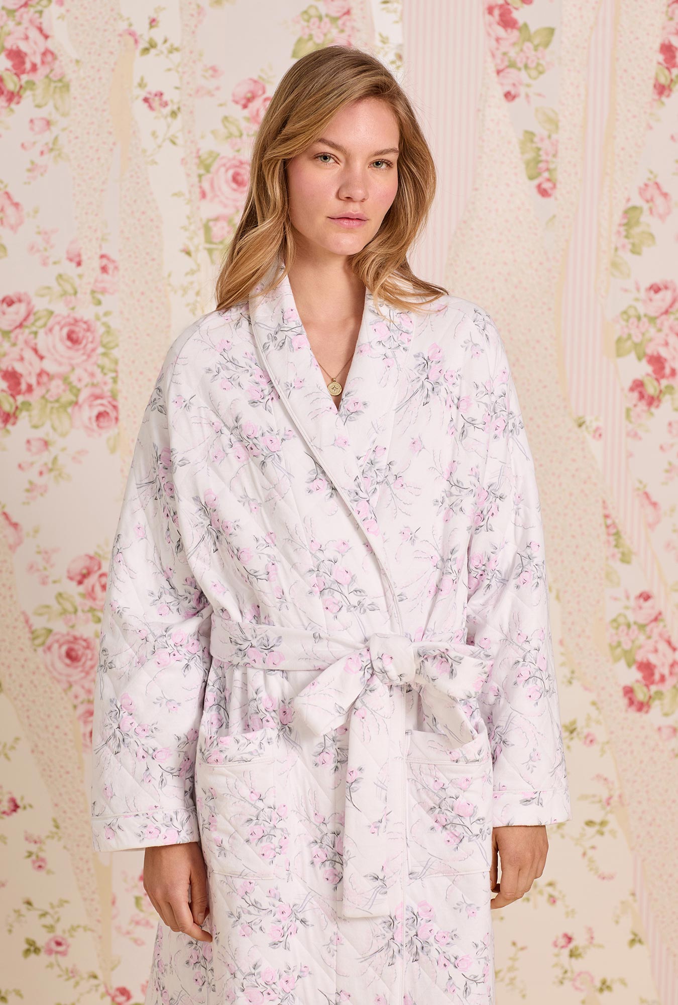 Eileen West Quiet Bloom Cotton Diamond Quilt Wrap Robe