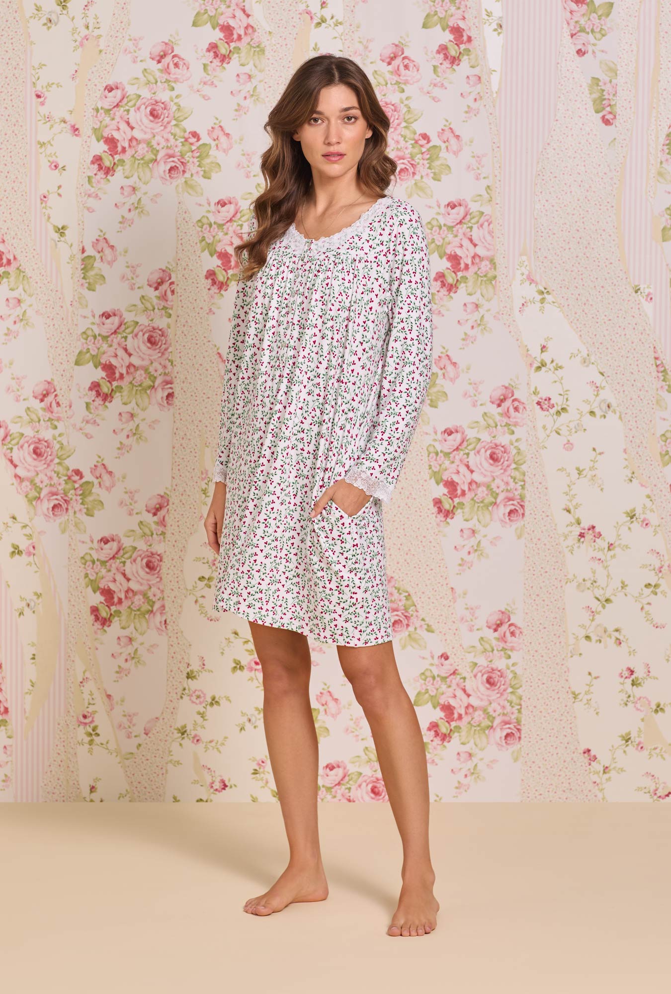 Eileen West Crimson Sprig Dreamy Sweater Knit Chemise