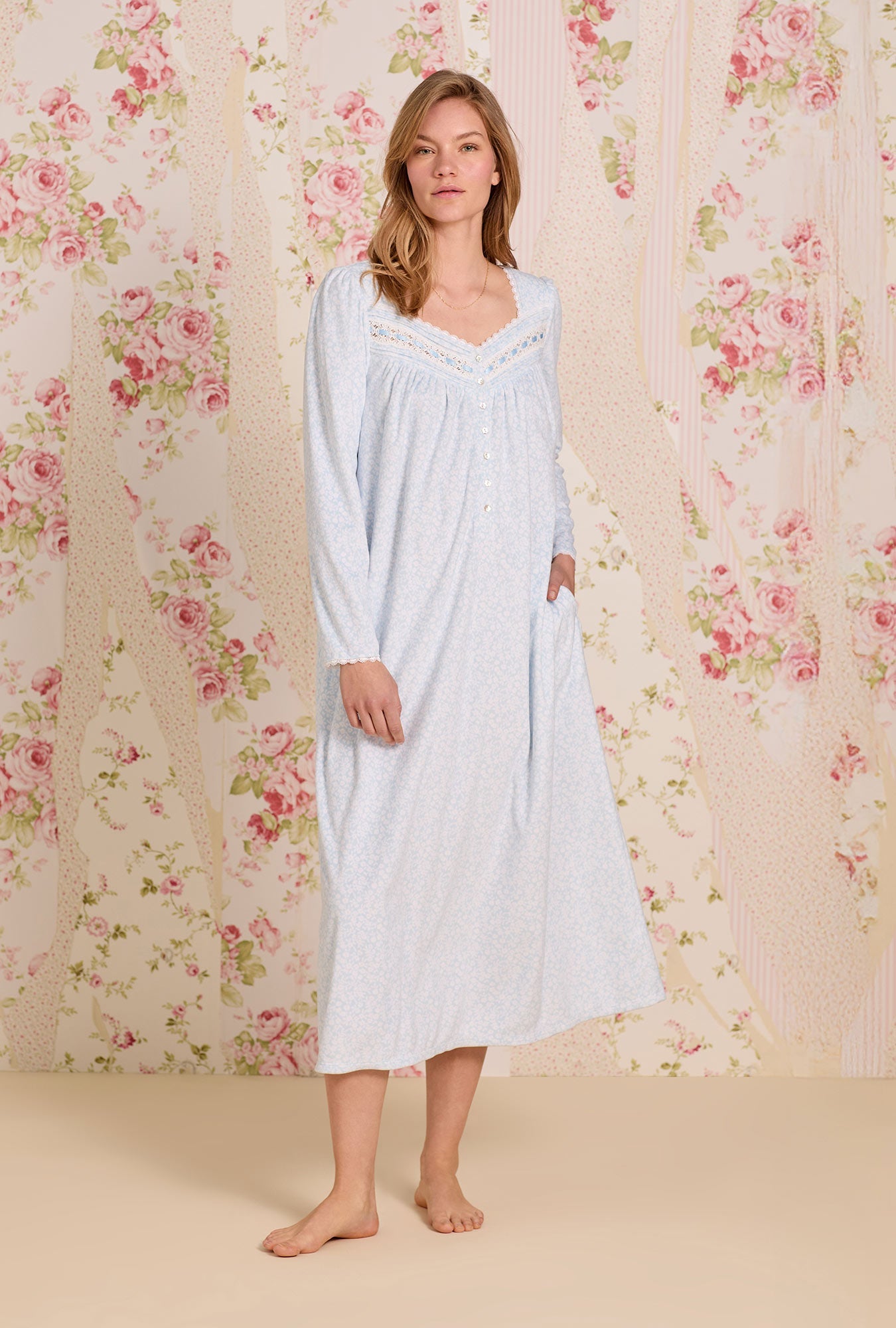 Eileen West Powder Petal Dream Fleece Long Sleeve Ballet Nightgown