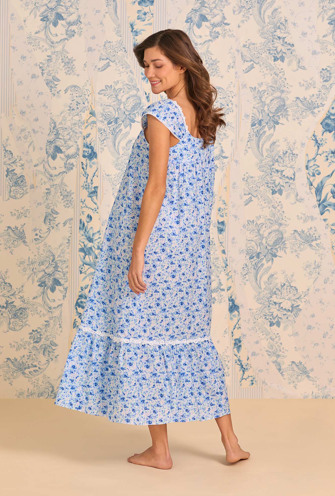 Eileen West The "Taylor" Spring Meadow Cotton Lawn Ballet Nightgown