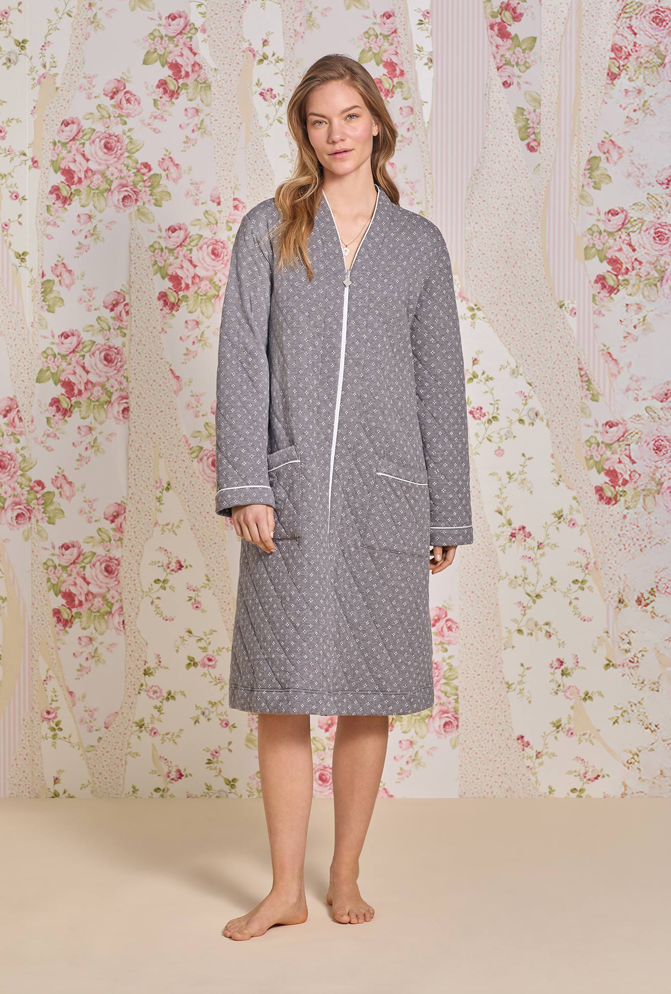 Eileen West Moonstone Cotton Diamond Quilt Zip Robe