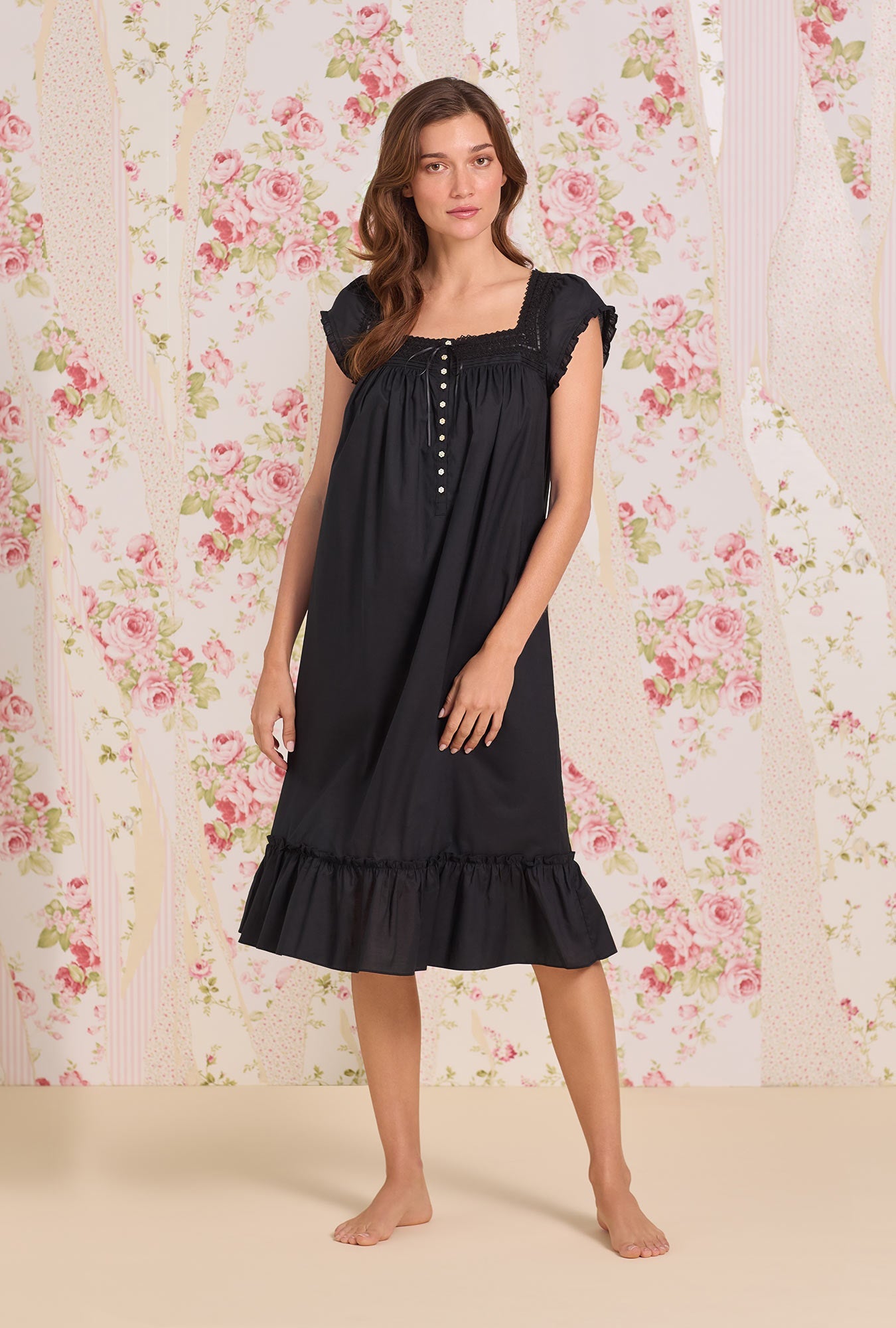 Eileen West Iconic Black Cotton Lawn Cap Sleeve Waltz Nightgown